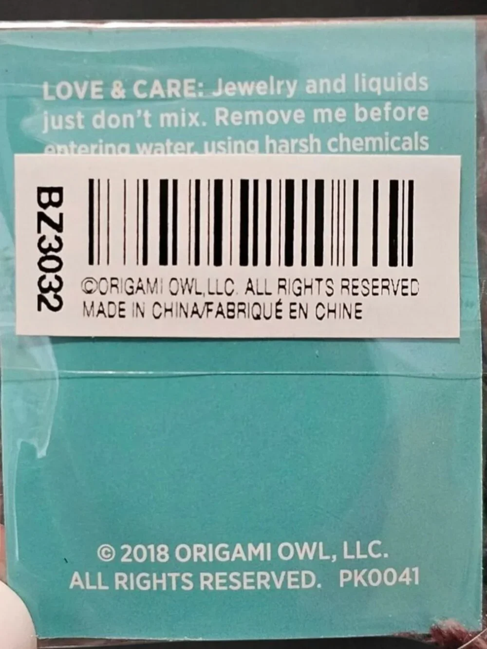 NIP Origami Owl BZ3032 Medium Rose Gold Twist Living Locket Base Retired